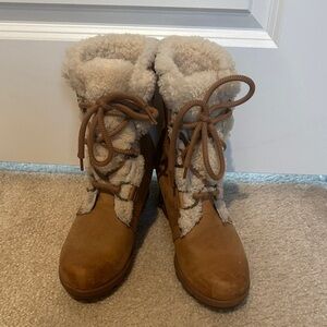 Sorel Tan Shearling-Lined Winter Boots